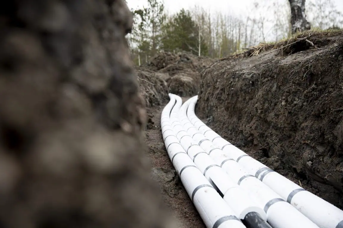 Kaukolämmön verkosto maanalla