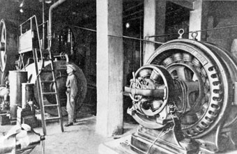 Kuva höyrykoneesta Keravalla